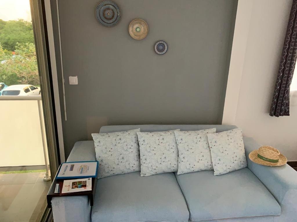 Bleu Cannelle Et Petimo Le Diamant Kültér fotó